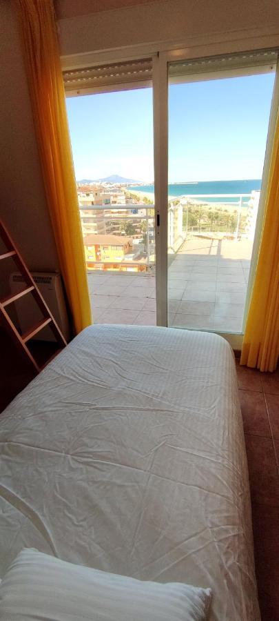 Апартаменты Atico Con Espectacular Terraza Frente Al Mar Пеньискола Экстерьер фото