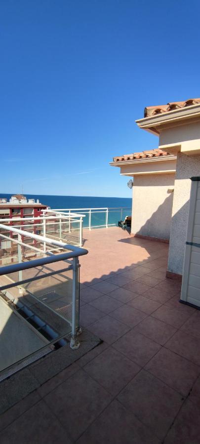 Апартаменты Atico Con Espectacular Terraza Frente Al Mar Пеньискола Экстерьер фото