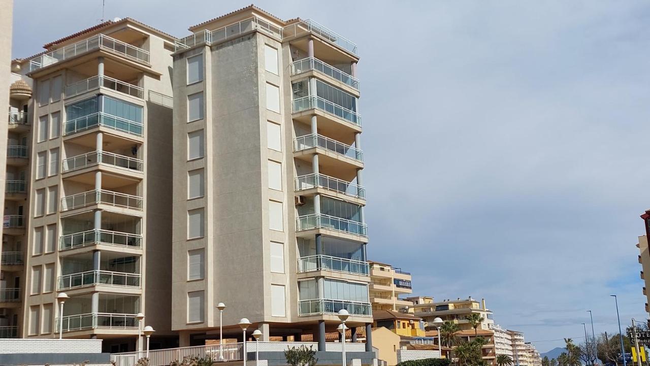 Апартаменты Atico Con Espectacular Terraza Frente Al Mar Пеньискола Экстерьер фото